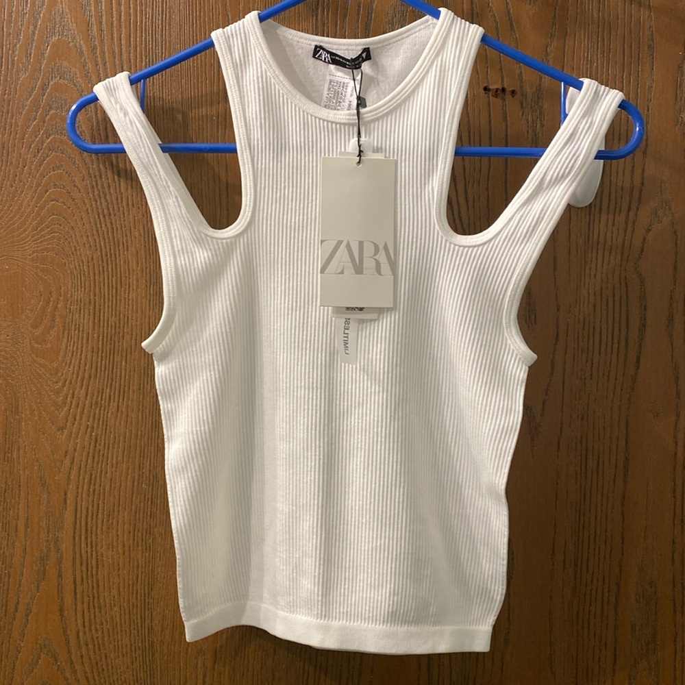 NWT Zara Cutout Cropped Tank